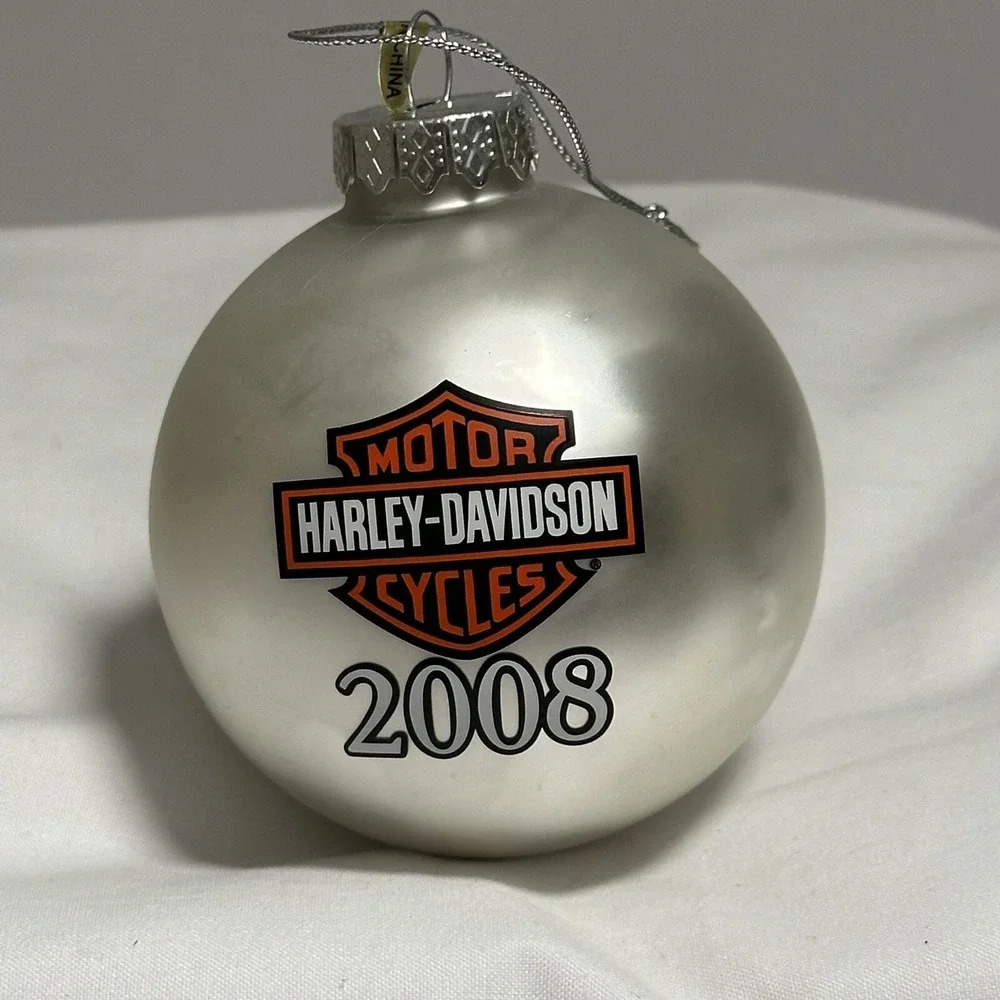 HARLEY-DAVIDSON 2008 White‎ Glass Ball Holiday Ornament 96992-09V, 3